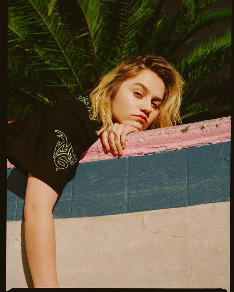 Discovering New Artist: Carlie Hanson